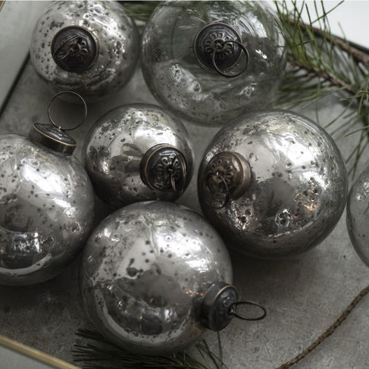 Weihnachtskugel silber, pebbled glass, Ø 8 cm
