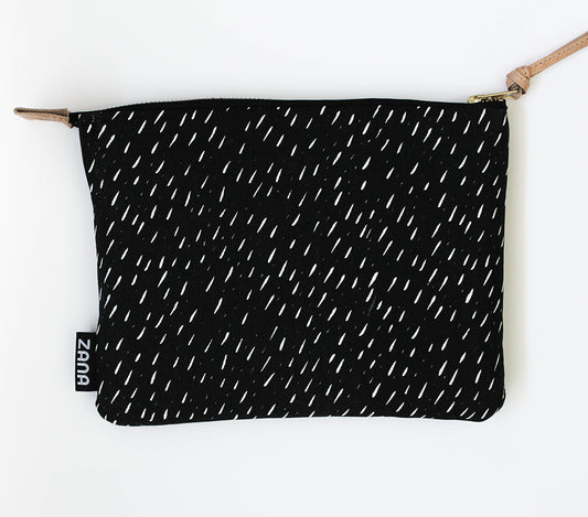 Ipad Tasche schwarz mit weißen Tupfen - Der karierte Hund®